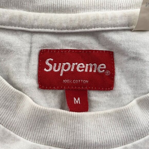 Supreme Mens T-Shirt Medium White Classic Short Sleeve Crew Neck FLAWS - Picture 3 of 16